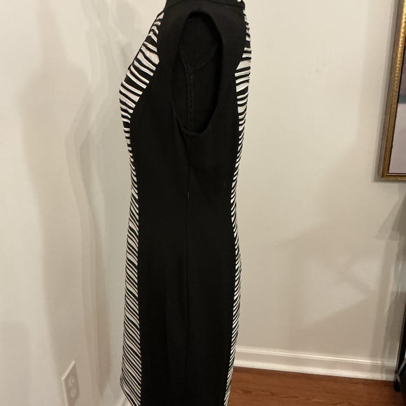 Cache Black and White Patterned Midi Dress - Picture 9 of 14